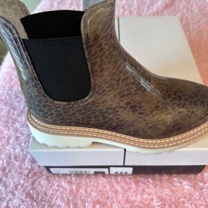 Dolce Vita Leopard Stella Boots